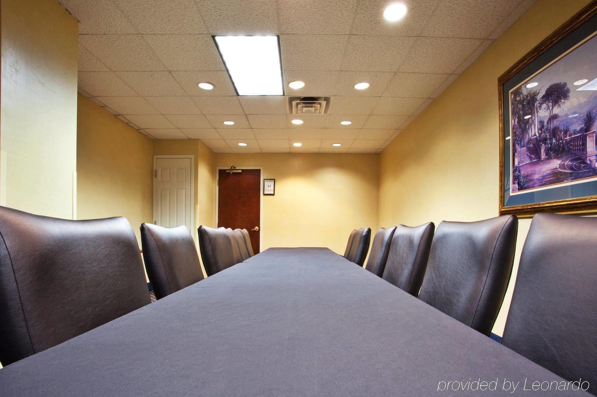 Holiday Inn Hotel And Suites Peachtree City By Ihg Ngoại thất bức ảnh