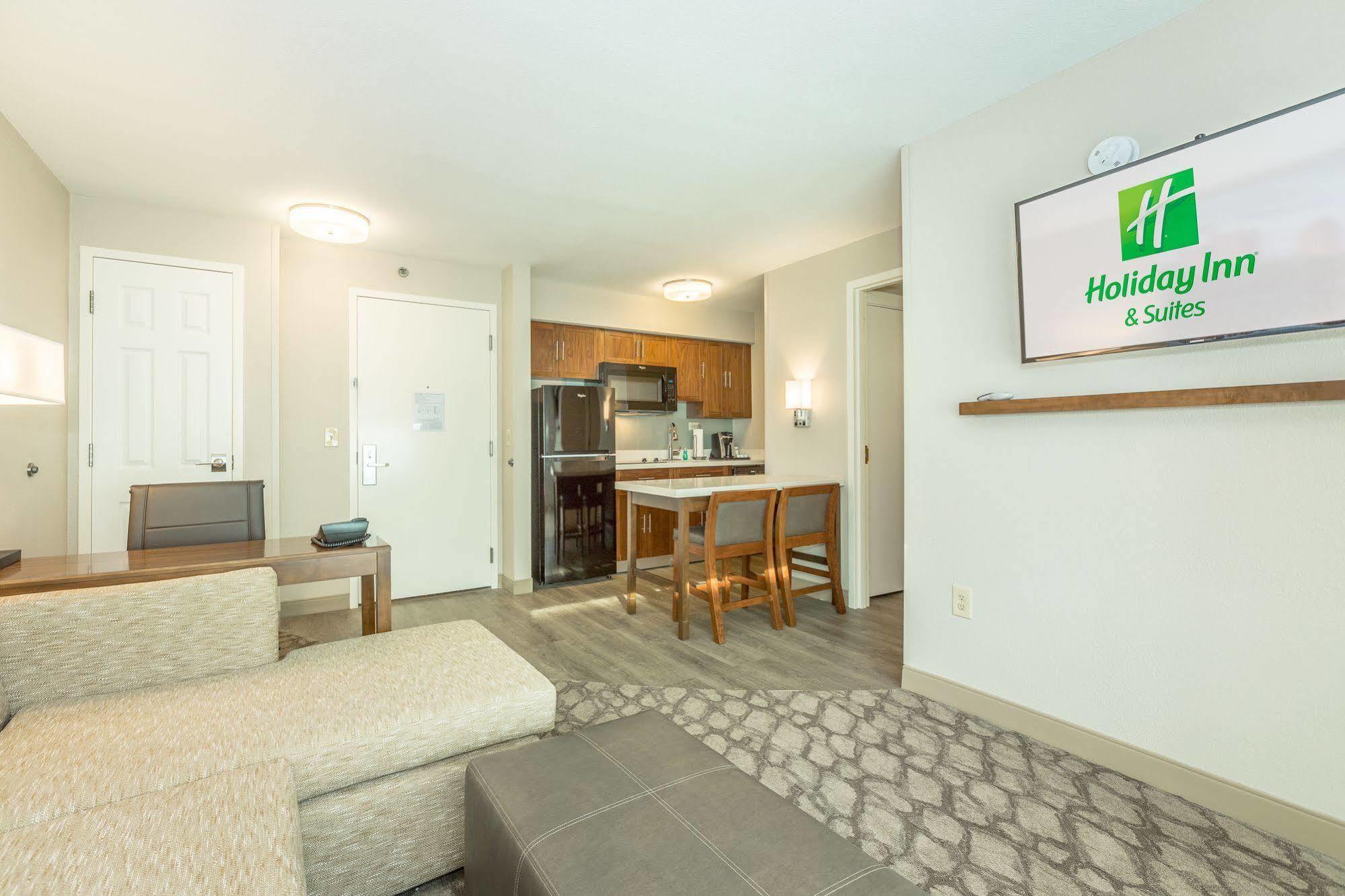 Holiday Inn Hotel And Suites Peachtree City By Ihg Ngoại thất bức ảnh
