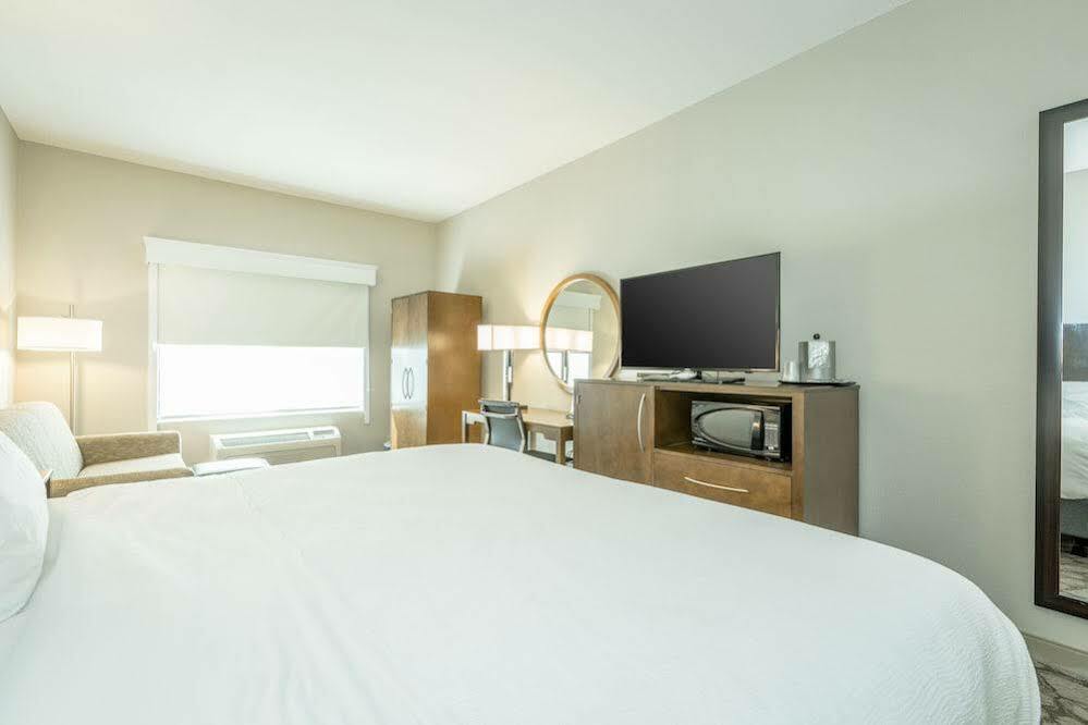 Holiday Inn Hotel And Suites Peachtree City By Ihg Ngoại thất bức ảnh